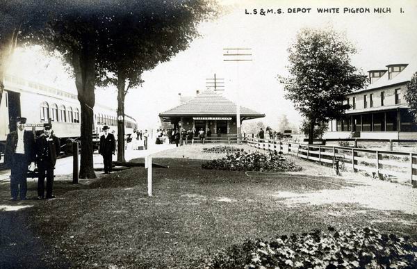 White Pigeon Depot 2 (newer photo)